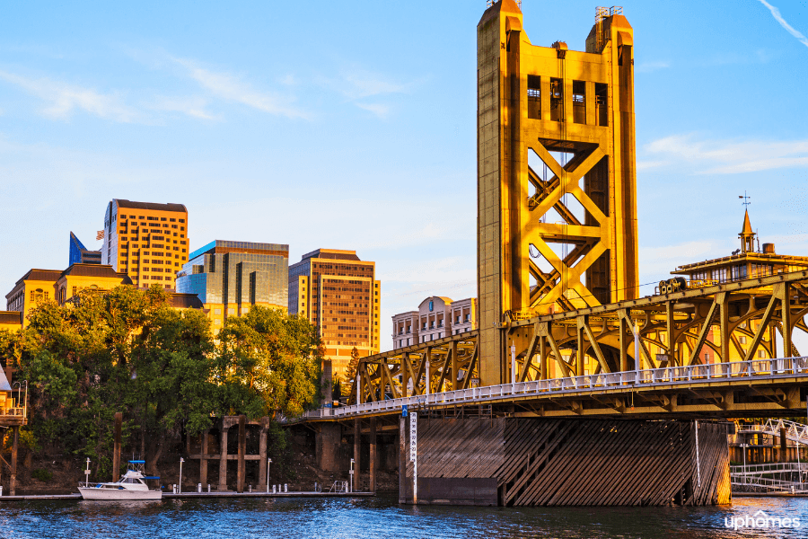 The Sacramento Bridge that helps vehicles cross the water in the day time