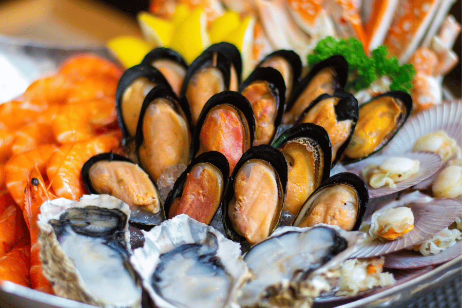 dining-port-charlotte.png Seafood plate in Port Charlotte FL